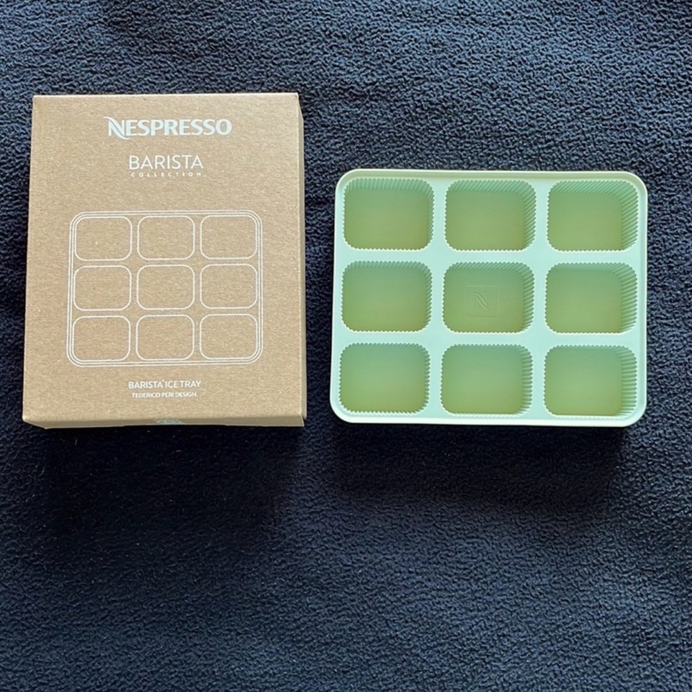 Nespresso x Federico Peri Barista Ice Cube Tray Pistachio Green Limited Edition - Picture 3 of 8